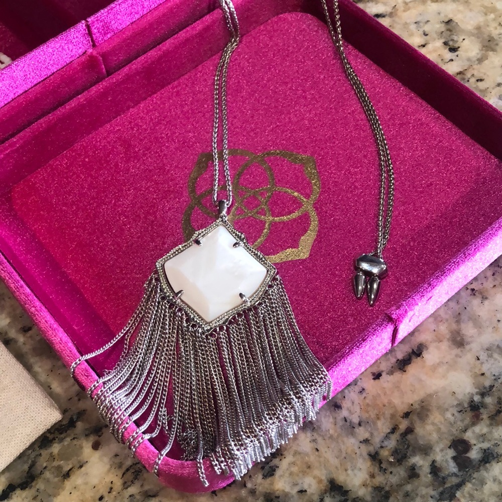 Kendra Scott silver Kingston necklace in ivory Pearl with silver fringe